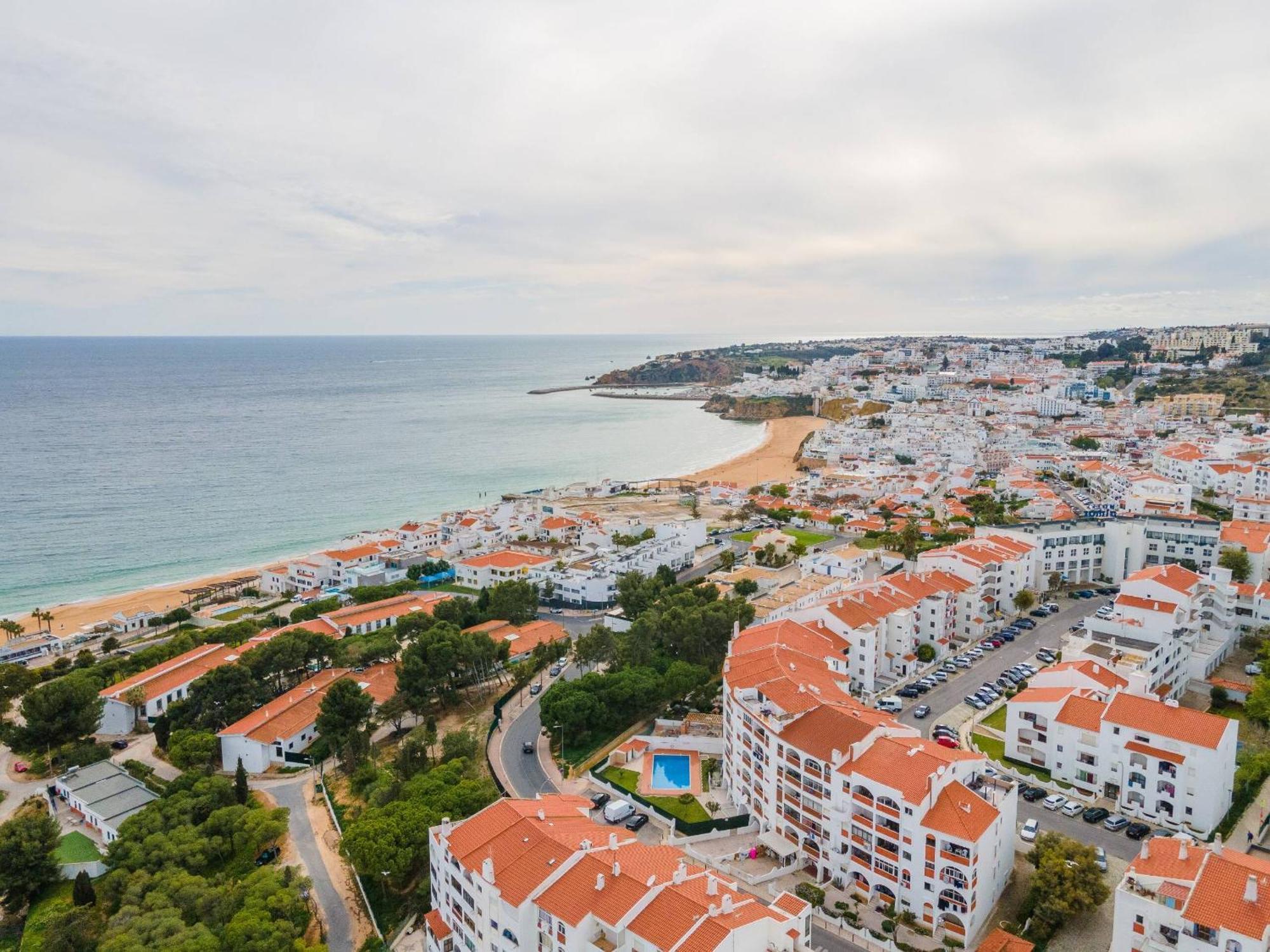 Palmeiras Apartment - 19A By Hellovacations 阿尔布费拉 外观 照片